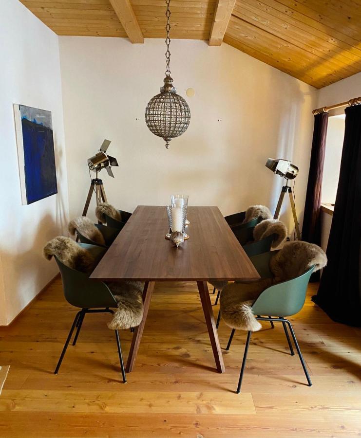 Stilvolle 2,5 Zimmer, In Sent Scuol